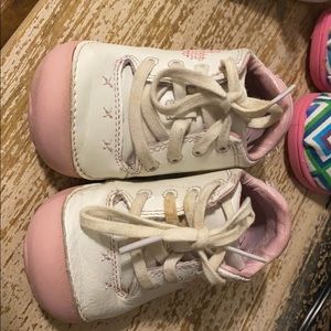 White and pink stride rite size 4.5W